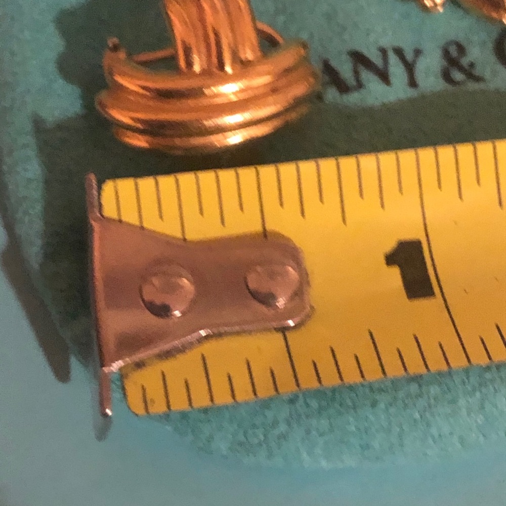 🎉3XHP🎉Iconic Vintage Tiffany 18K Earrings - Picture 3 of 7